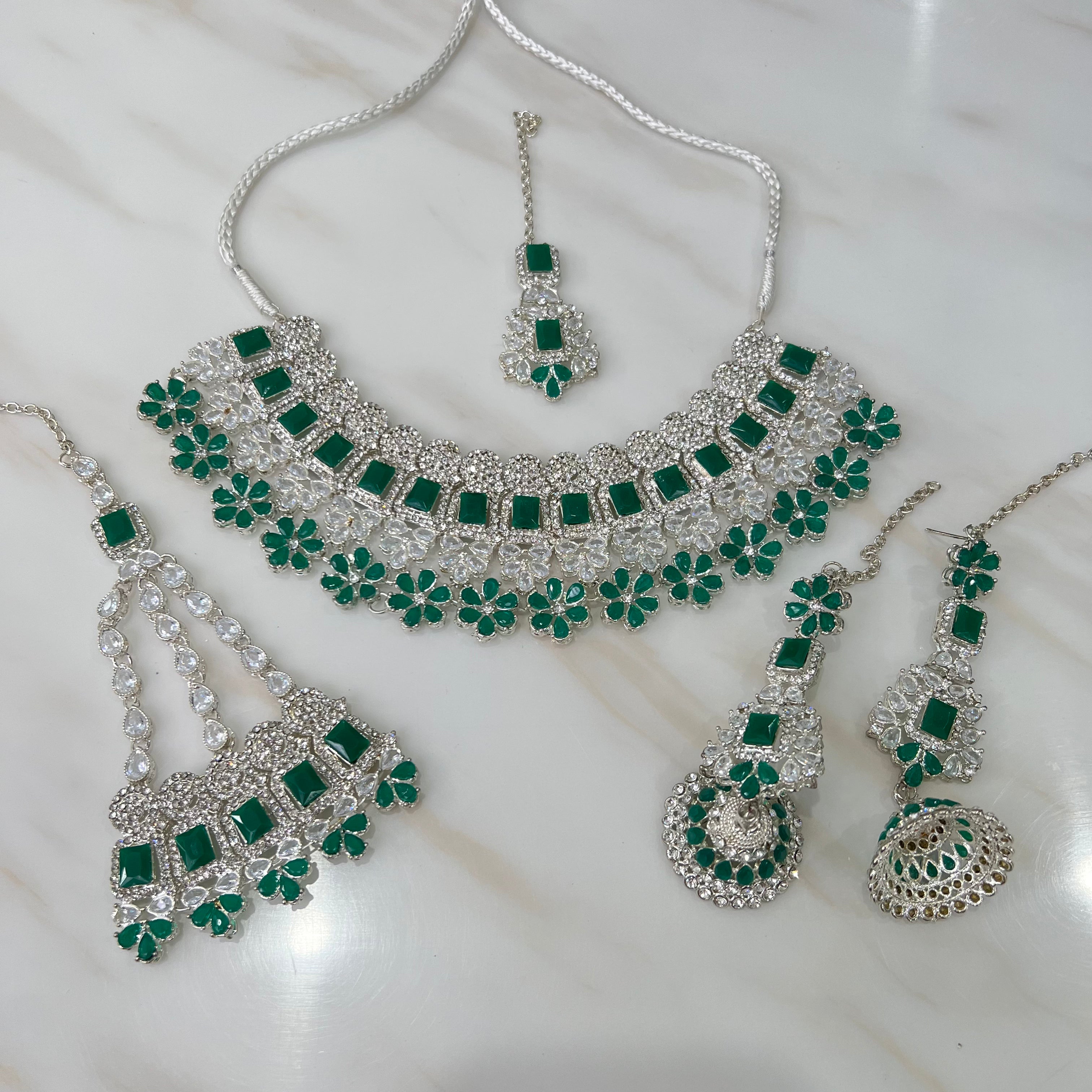 Hafsah Necklace Set Green