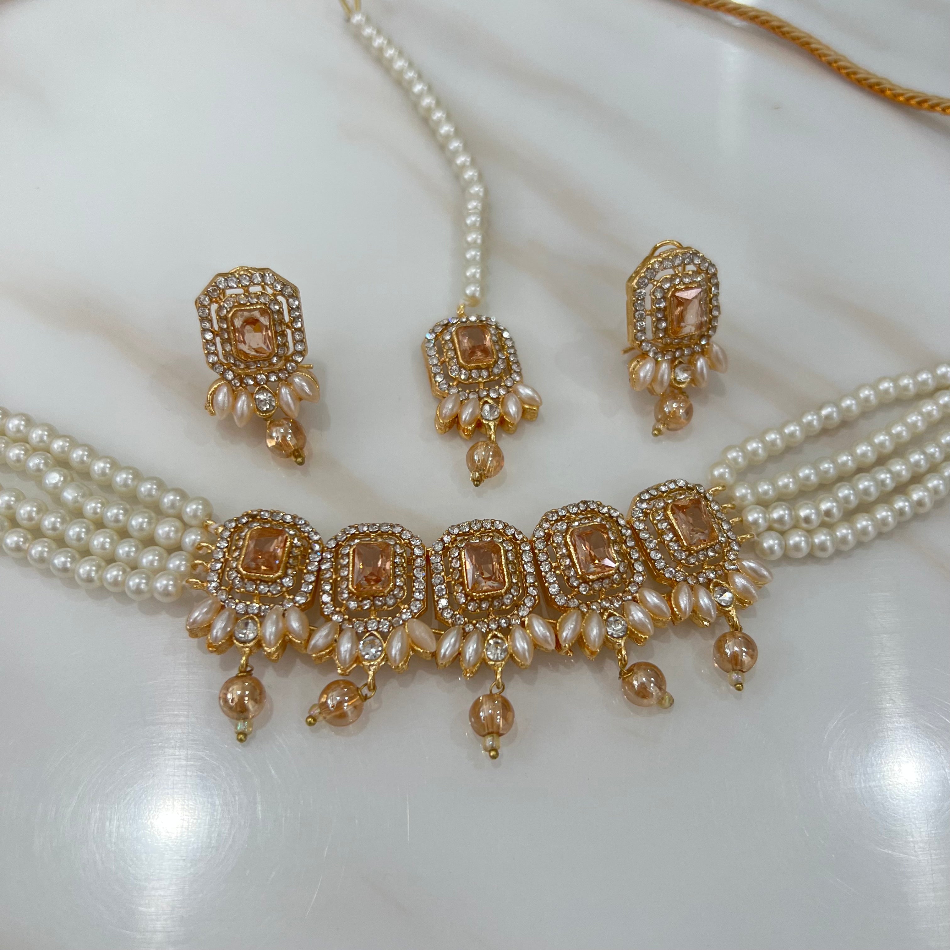 Nazia Choker Set Bronze