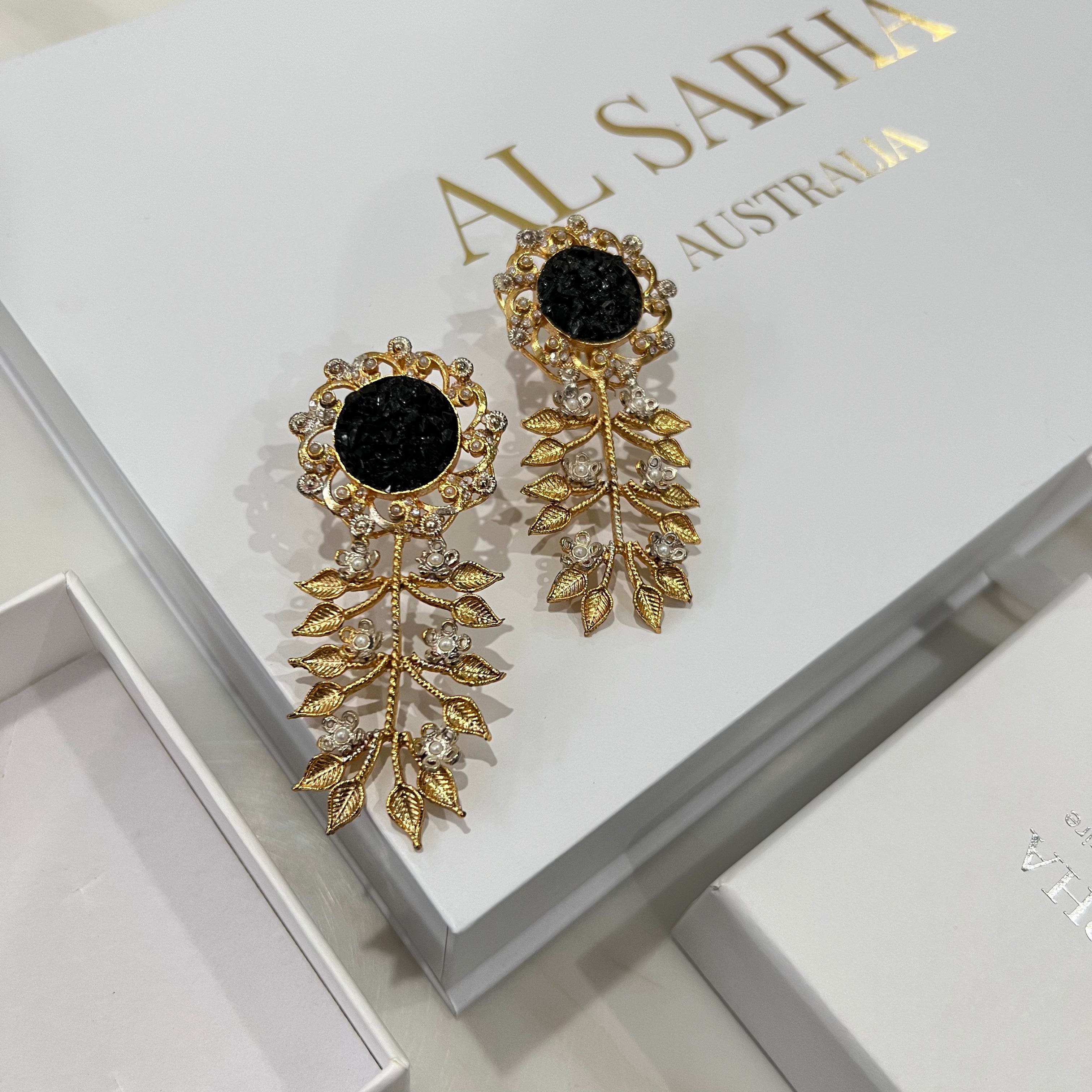 Marah Earrings Black