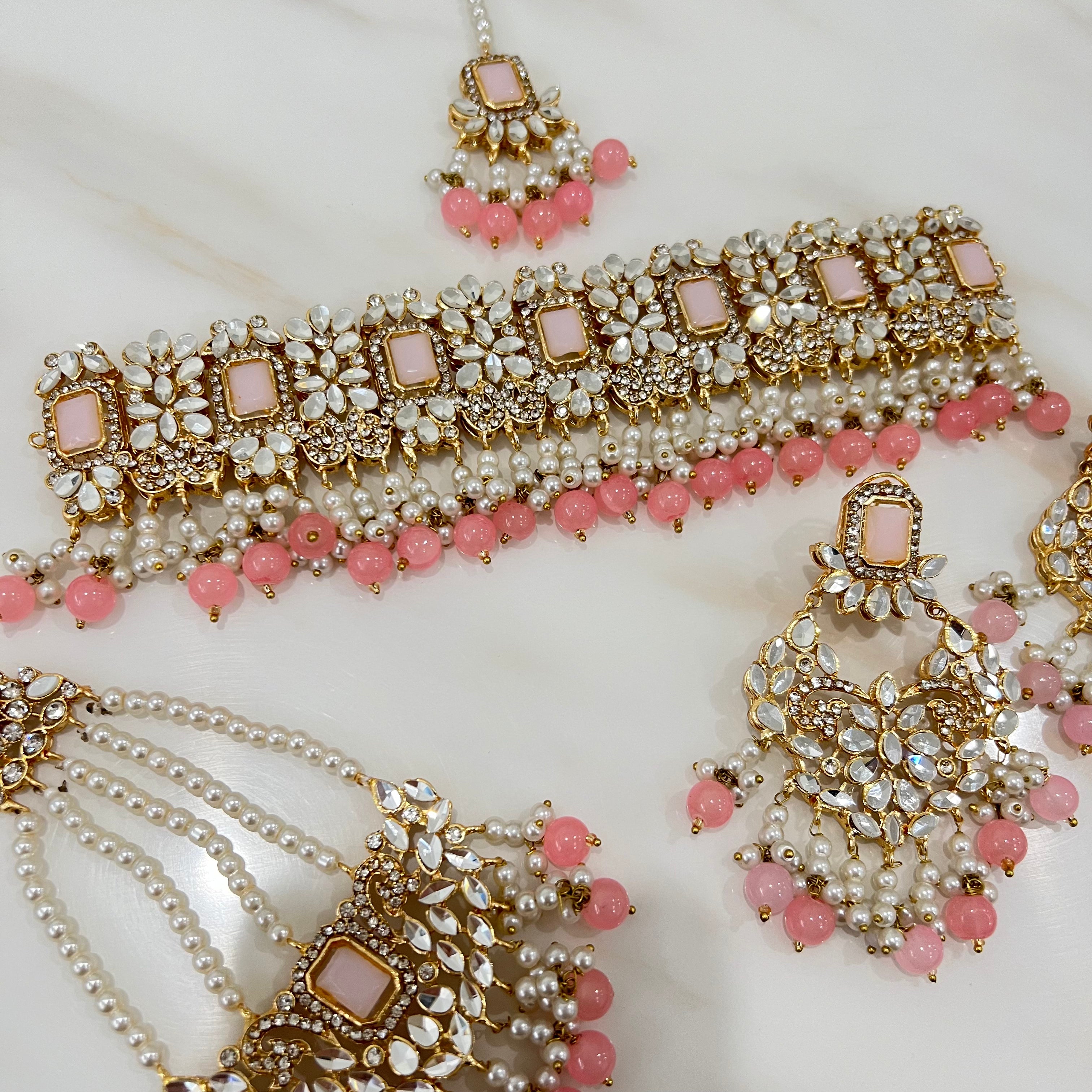 Hayah Choker Set Pink