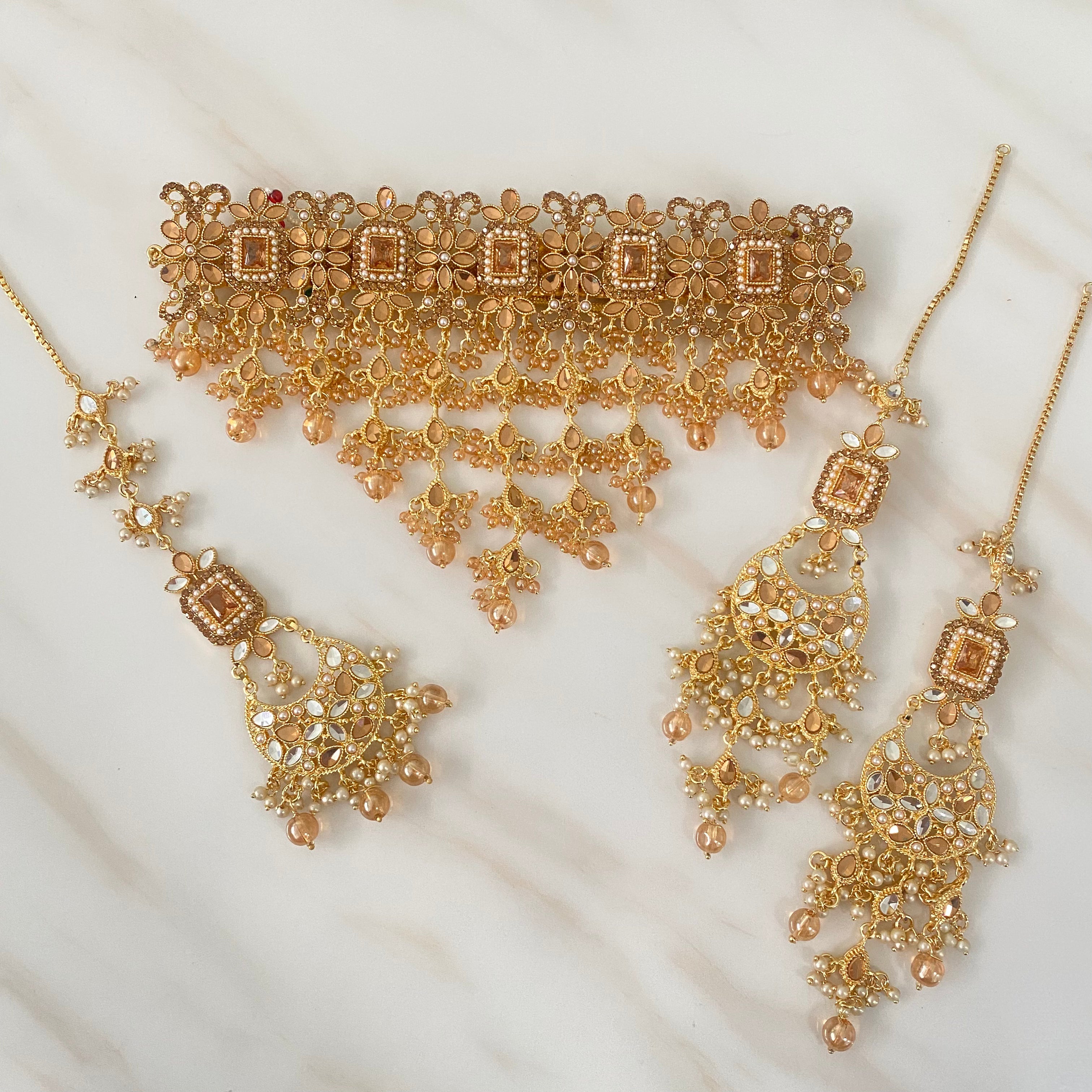 Iqra Choker Set Gold